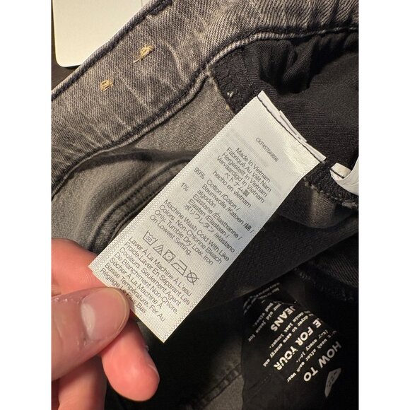 NEW Madewell Perfect Vintage Distressed Black Stretch Denim High-Rise Mom Jeans - Picture 10 of 14